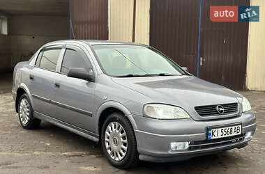 Седан Opel Astra 2008 в Новому Бузі