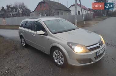 Універсал Opel Astra 2005 в Харкові