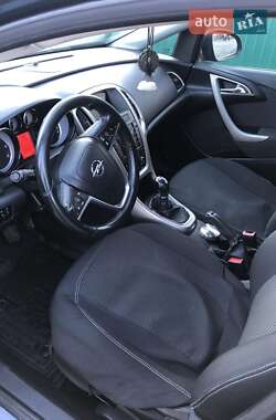 Універсал Opel Astra 2011 в Літині