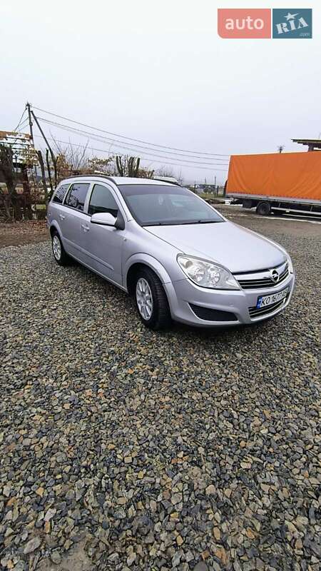 Универсал Opel Astra 2007 в Виноградове фото 5 Универсал Opel Astra 2007 в Виноградове