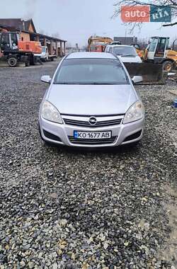 Універсал Opel Astra 2007 в Виноградові