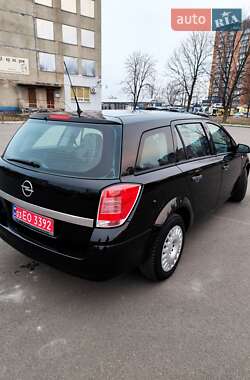 Універсал Opel Astra 2009 в Білій Церкві