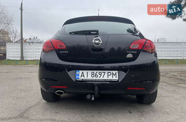 Хэтчбек Opel Astra 2010 в 