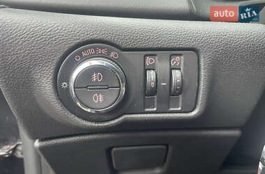 Хэтчбек Opel Astra 2010 в 