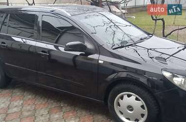 Універсал Opel Astra 2007 в Мукачевому