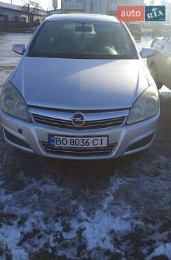 Універсал Opel Astra 2007 в Тернополі