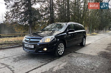 Універсал Opel Astra 2008 в Надвірній