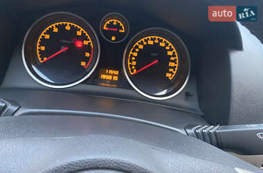 Универсал Opel Astra 2008 в 