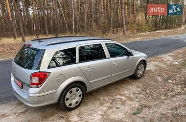 Универсал Opel Astra 2009 в 