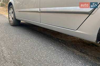 Универсал Opel Astra 2009 в 