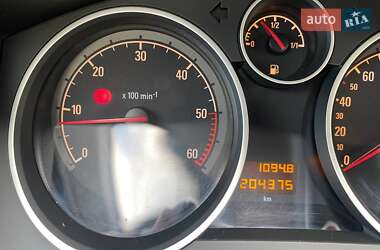 Универсал Opel Astra 2009 в 