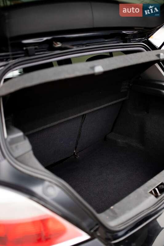 Хэтчбек Opel Astra 2006 в Хмельницком
