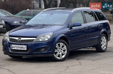 Универсал Opel Astra 2009 в Киеве