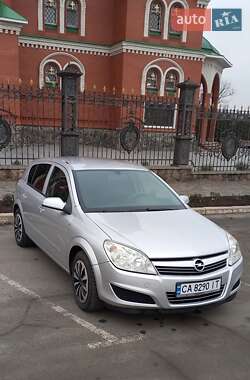 Универсал Opel Astra 2008 в 