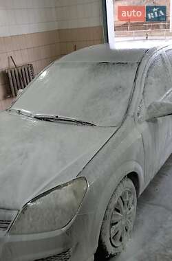 Универсал Opel Astra 2008 в 