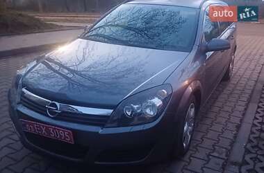 Універсал Opel Astra 2006 в Тернополі