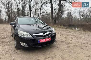 Хетчбек Opel Astra 2010 в Полтаві