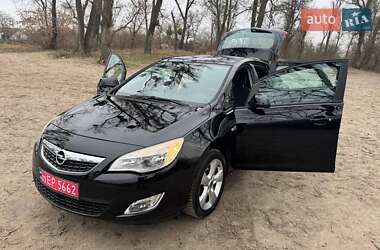 Хетчбек Opel Astra 2010 в Полтаві