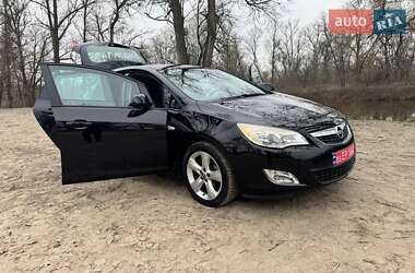 Хетчбек Opel Astra 2010 в Полтаві