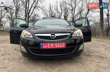 Хетчбек Opel Astra 2010 в Полтаві