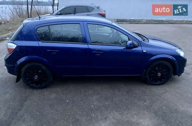 Хэтчбек Opel Astra 2005 в Бердичеве