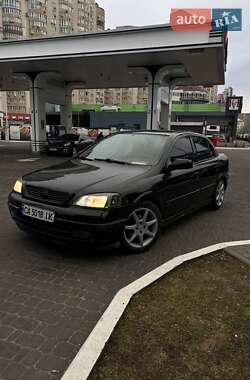 Седан Opel Astra 2006 в 