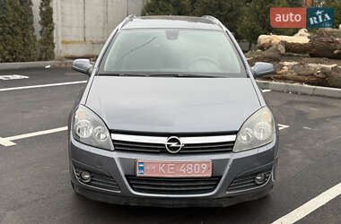 Универсал Opel Astra 2006 в 