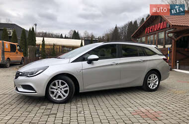 Універсал Opel Astra 2017 в Трускавці