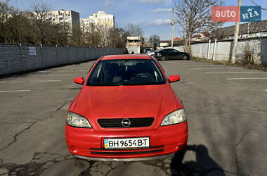 Седан Opel Astra 2002 в Одессе