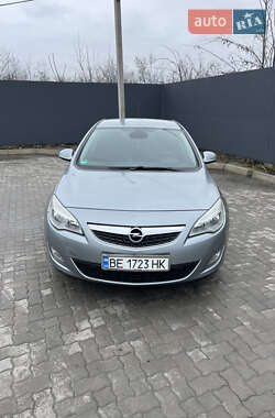 Хетчбек Opel Astra 2011 в Миколаєві