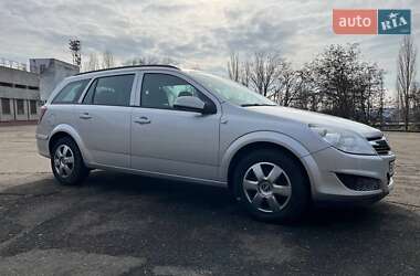 Универсал Opel Astra 2009 в 