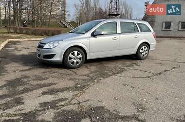 Универсал Opel Astra 2009 в 