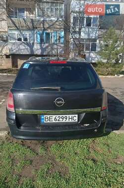 Универсал Opel Astra 2007 в 