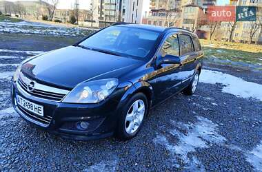 Універсал Opel Astra 2007 в Долині