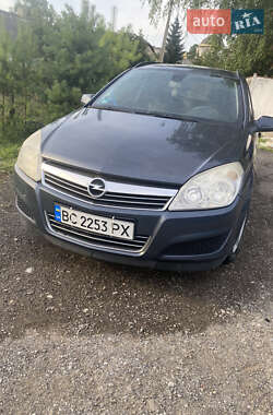 Універсал Opel Astra 2008 в Тернополі