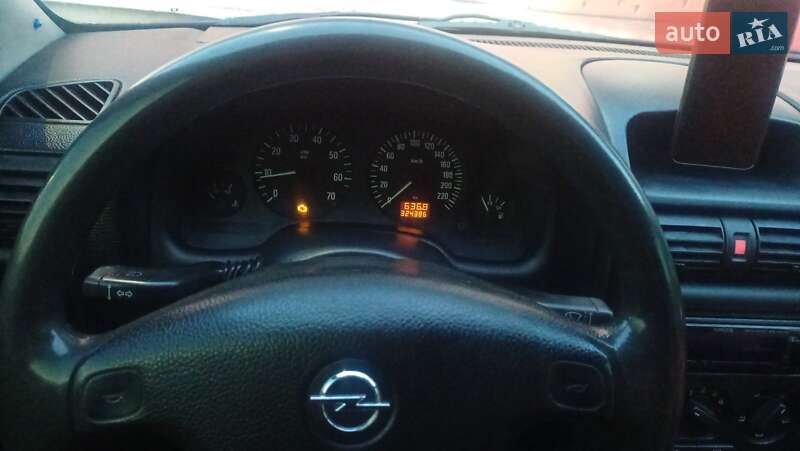 Opel Astra 2001