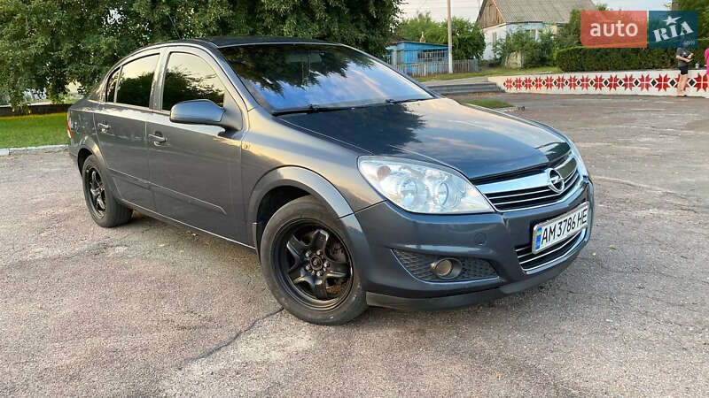 Opel Astra 2008