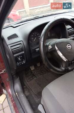 Седан Opel Astra 2008 в Виноградове