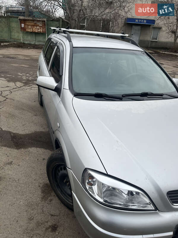 Універсал Opel Astra 2002 в Южному