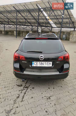 Универсал Opel Astra 2011 в 