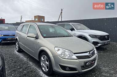 Універсал Opel Astra 2008 в Малій Висці