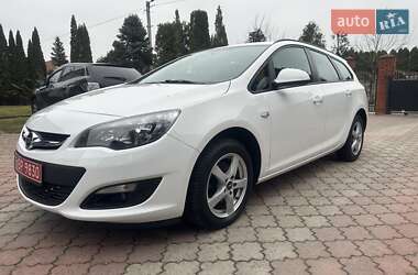 Універсал Opel Astra 2015 в Ковелі