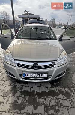 Універсал Opel Astra 2008 в Полтаві