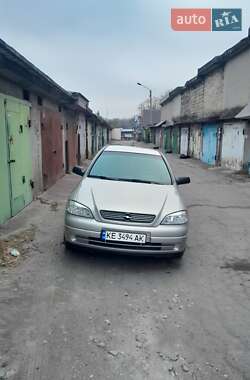 Седан Opel Astra 2008 в Кам'янському