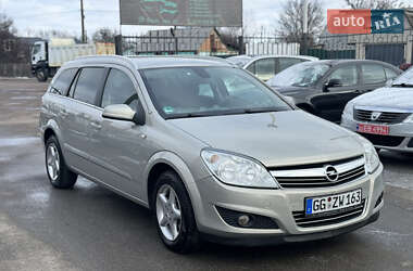 Універсал Opel Astra 2007 в Чернігові