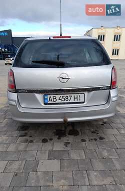 Універсал Opel Astra 2009 в Вінниці