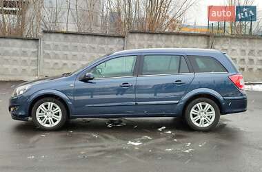 Универсал Opel Astra 2008 в Киеве