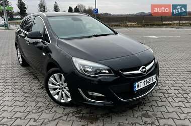 Универсал Opel Astra 2013 в Коломые