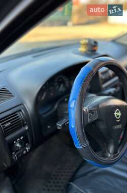 Универсал Opel Astra 1998 в 