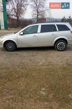Універсал Opel Astra 2005 в 